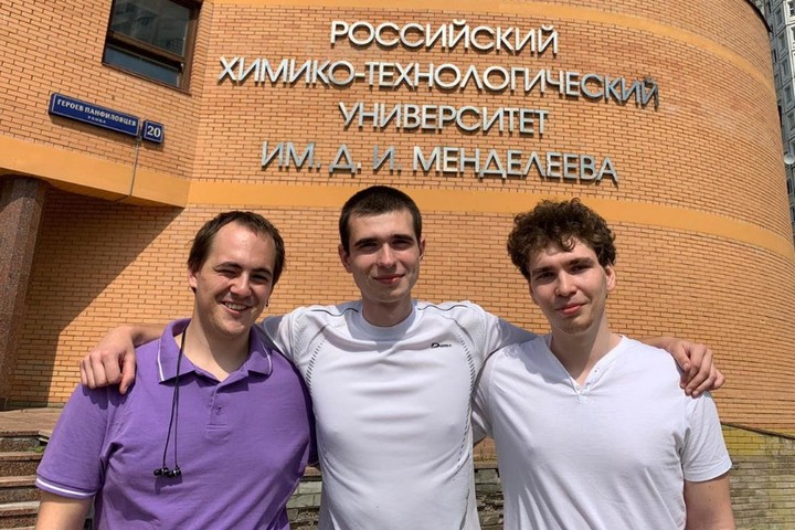 Студенты разработали первый цифровой химический завод