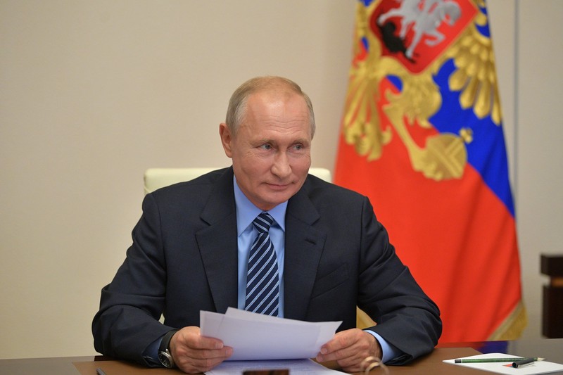 Путин обратил внимание на заслуги СМИ в сохранении исторической памяти России