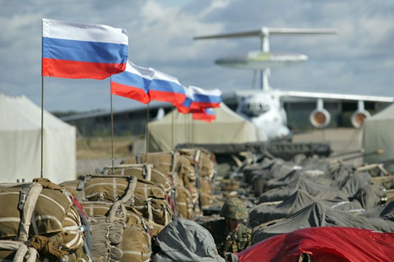 Сокращение расходов на армию грозит России серьезными последствиями