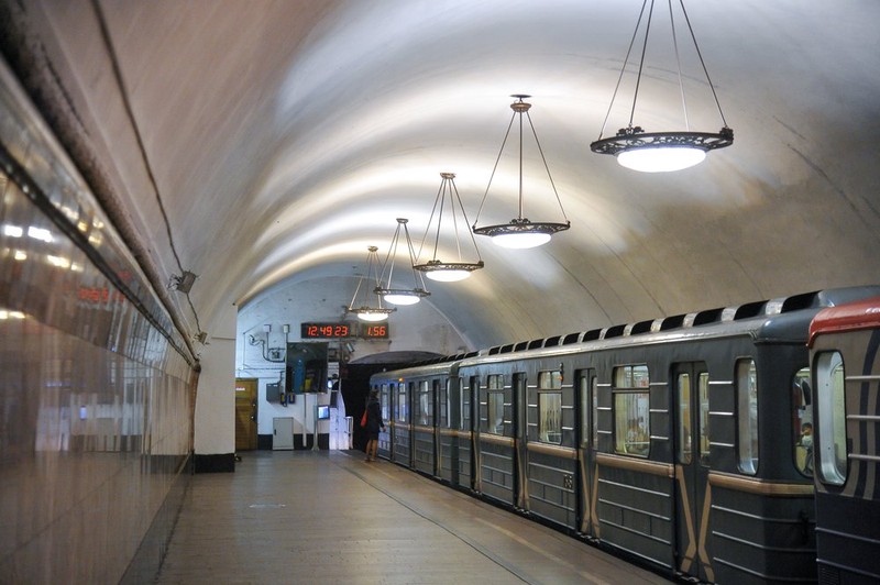 Движение поездов на зеленой ветке столичного метро ввели в график