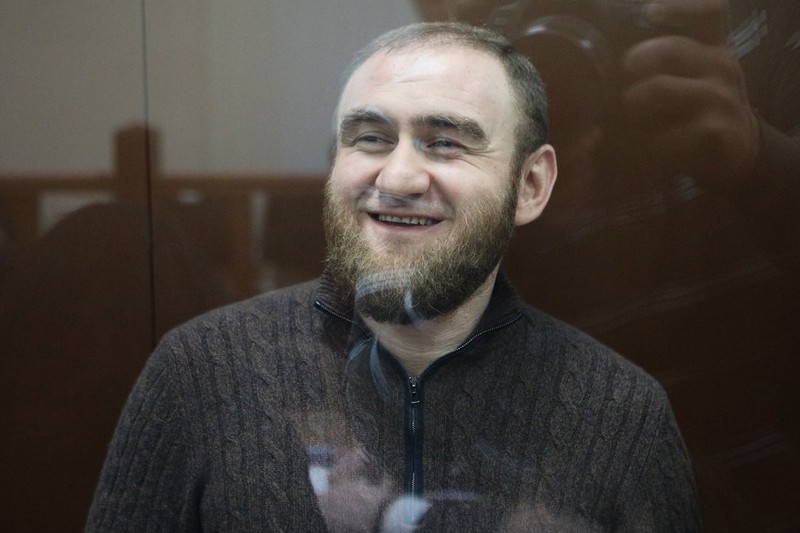 Апелляционный суд оставил Арашуковых в СИЗО