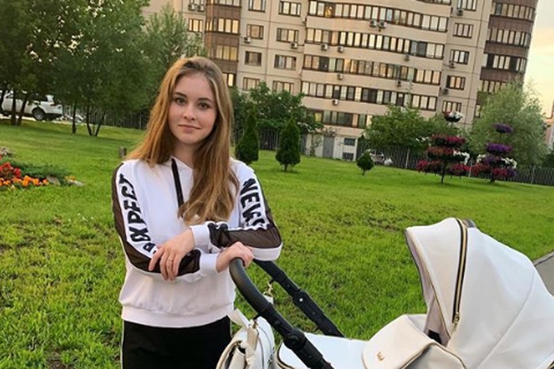 «Копия мамы»: Юлия Липницкая впервые показала лицо маленькой дочери