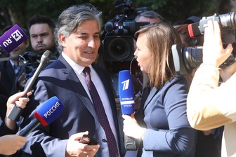 «А уж какой замечательный адвокат»: Пашаев зачитал благодарственное письмо от Ефремова