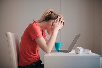Бесплатные вебинары психологов пройдут в Москве с 15 февраля по 29 марта