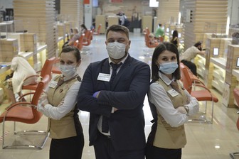 Более 18 тысяч пакетов документов оформили многодетные семьи в МФЦ столицы