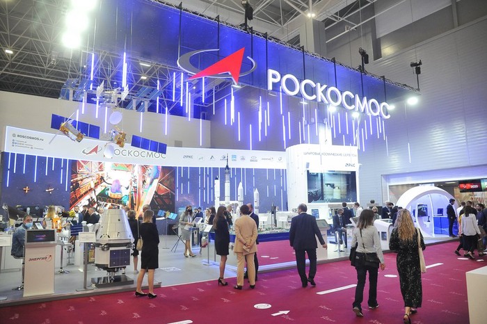В Роскосмосе опровергли информацию о смене руководства
