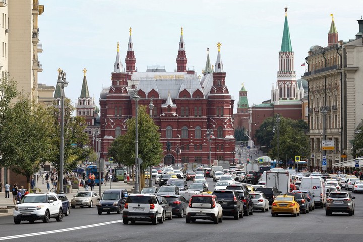Москвичам рассказали, когда лучше всего выезжать за город в канун майских праздников