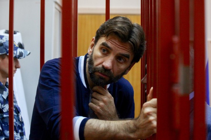 Суд взыскал с экс-министра Абызова 32,5 миллиарда рублей