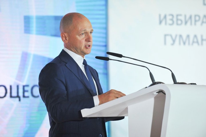Кириенко: Иностранцы признают Россию столицей мирового волонтерства