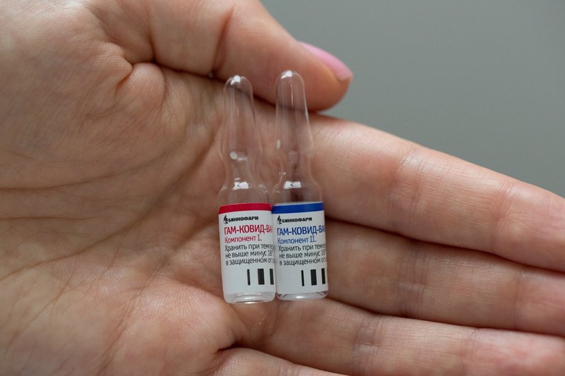 Россия выйдет на максимальные объемы производства вакцины к концу года