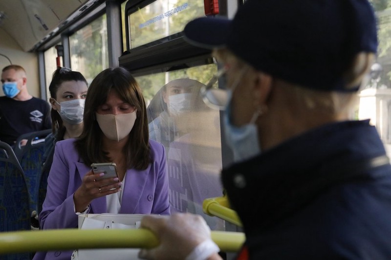 Фотоотчеты для проверки ношения масок в транспорте введут в Подмосковье
