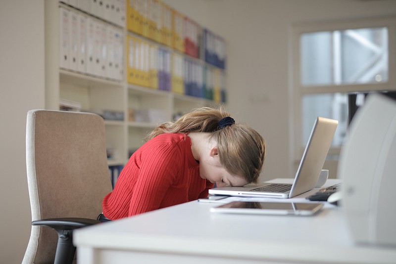 Эксперты рассказали, как распознать синдром хронической усталости