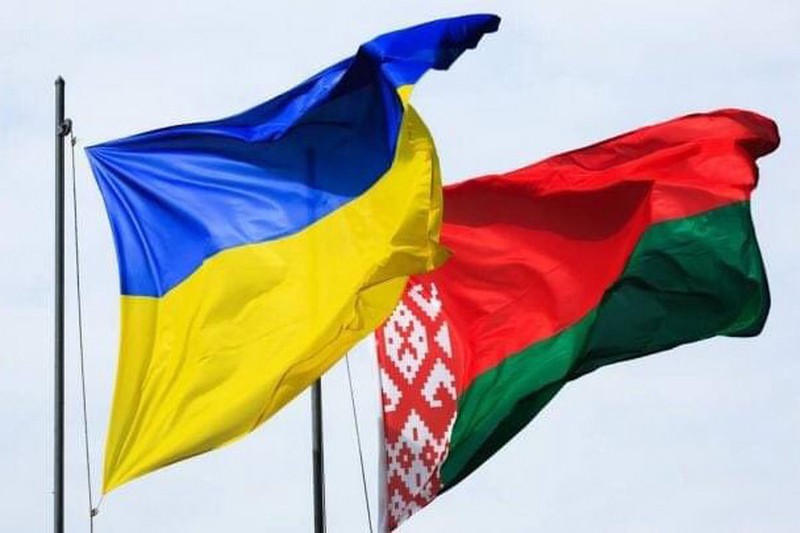 Украина приостановила все процессы и контакты с Белоруссией