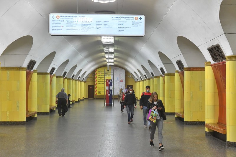 Как украшали станции северного участка Калужско-Рижской линии