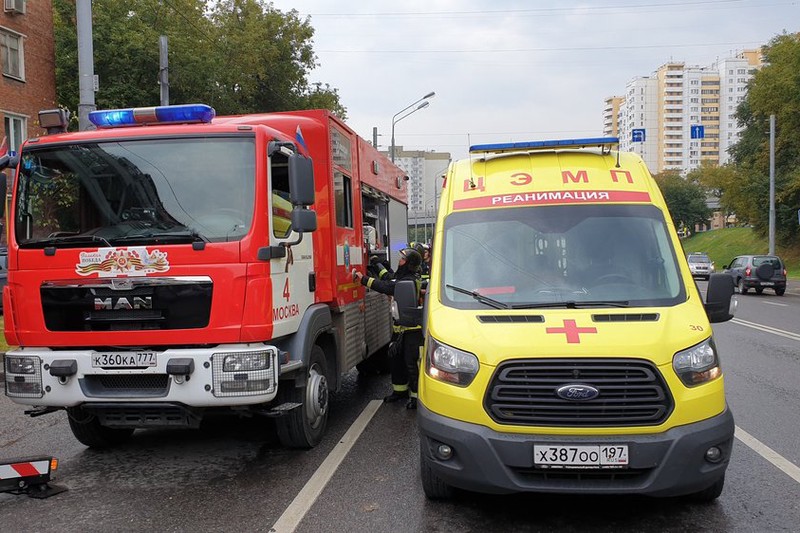 Два человека погибли при пожаре в жилом доме в Домодедове