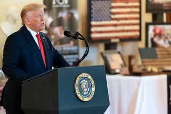 Трамп случайно «понизил» Макрона до премьер-министра