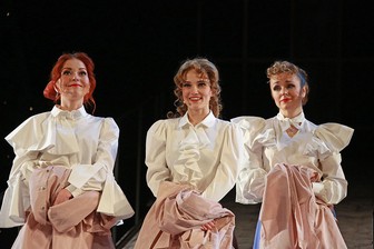 Театр сатиры открыл сезон музыкальным спектаклем