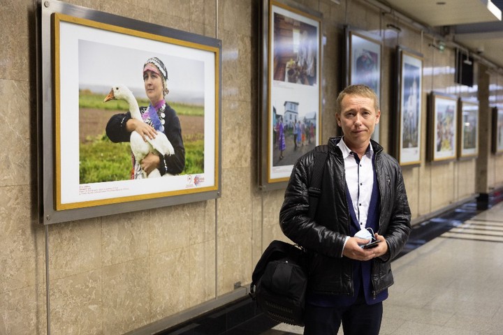 Уникальная фотовыставка открылась в метро