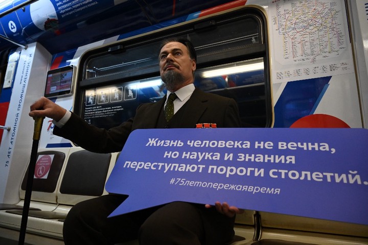 Поездам теперь по пути с атомными ледоколами