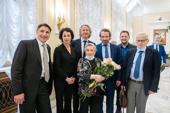 Сергей Собянин вручил премии Москвы в сфере литературы и искусства