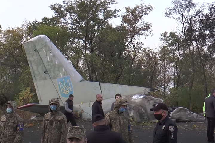 «Не переживай»: штурман Ан-26 переписывался с дочкой за несколько минут до крушения