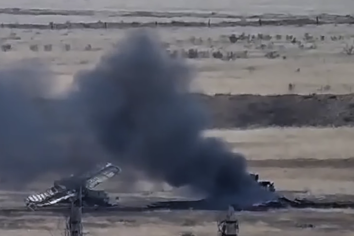 Появилось видео удара Азербайджана по армянскому С-300