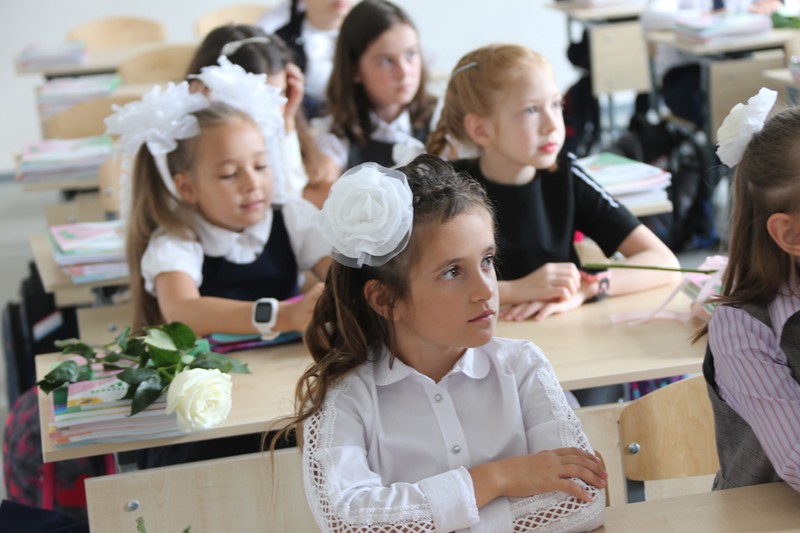 Строительство нового школьного корпуса на 400 учеников завершилось в Подмосковье