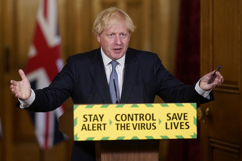 Борис Джонсон назвал британский штамм коронавируса более смертоносным
