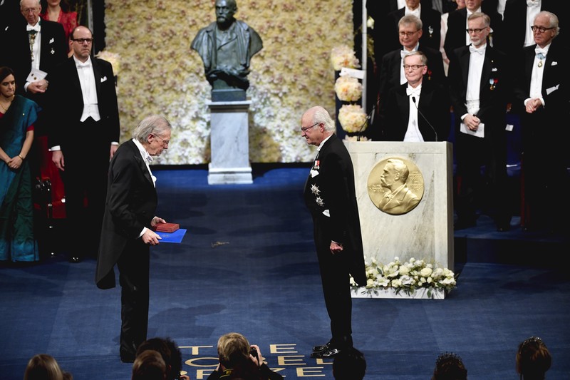 Нобелевскую премию не будут вручать в Стокгольме из-за коронавируса 