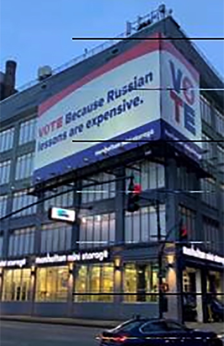 Требование русских американцев снять скандальный баннер в Нью-Йорке оставили без ответа