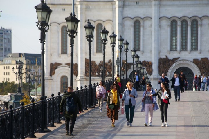 «Температурный всплеск»: синоптик рассказала, когда в Москву придет 20-градусное тепло