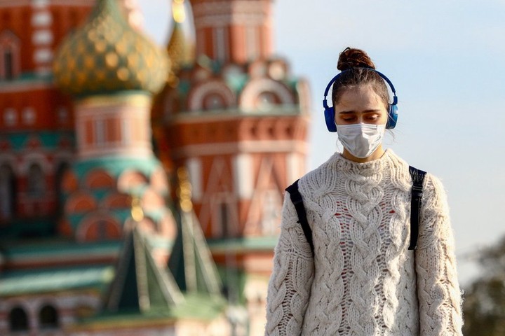 В Кремле заявили об уходе волны коронавируса «на восток от Москвы»
