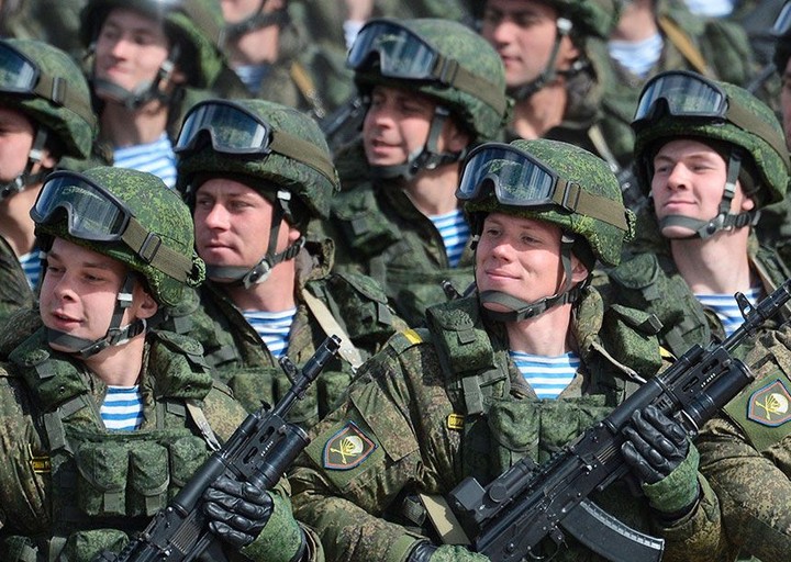 Минфин РФ предложил увеличить срок выслуги лет для военнослужащих