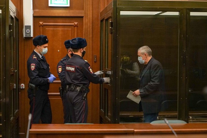 Ефремов признался, что Пашаев предлагал ему купить свидетелей