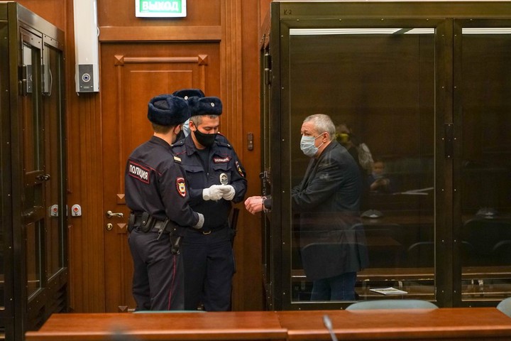 Мосгорсуд отказал Ефремову в последней экспертизе