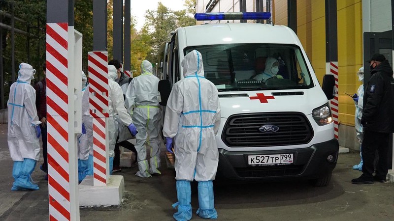 Еще 61 человек с коронавирусом умер в Москве за сутки