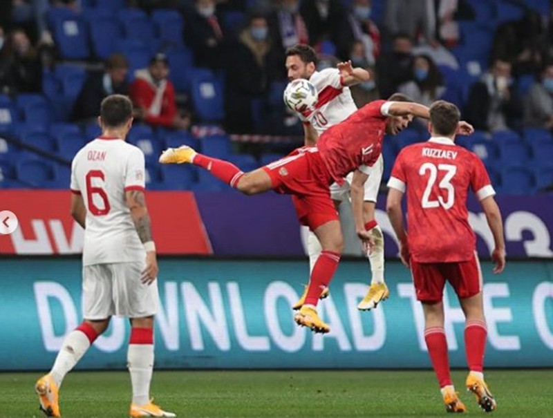 Сборная РФ по футболу сыграла вничью с командой Турции в матче Лиги наций УЕФА