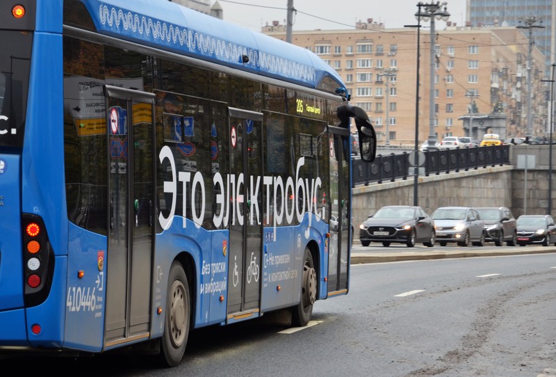Электробусы выпустили на маршрут № К в Москве