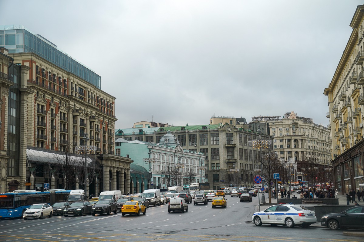 Урбанисты предложили сделать платным въезд в центр крупных городов России