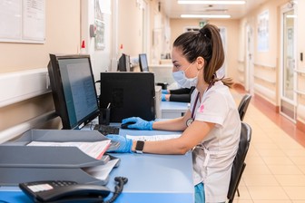Более 400 детей ежегодно получают помощь в онкологическом центре Морозовской больницы