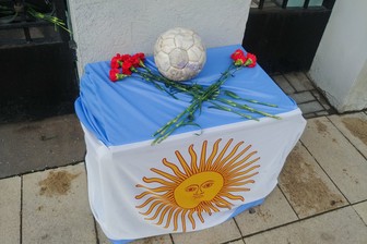 Сын Марадоны попал в реанимацию после новости о смерти отца