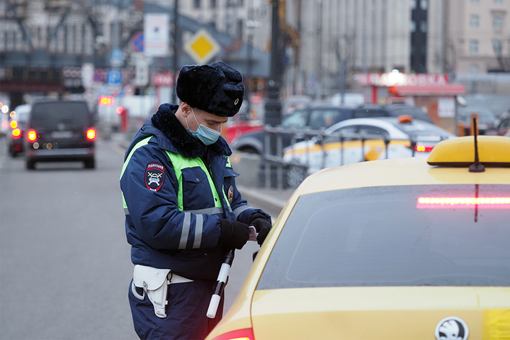 Власти Москвы не планируют ограничивать количество такси в городе
