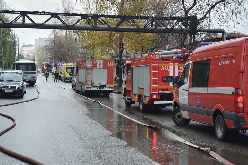 СМИ: Пожар в больнице Москвы произошел из-за неправильного обращение с огнем 