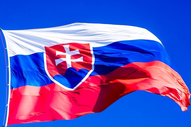 Размещение коммунистических символов на памятниках запретили в Словакии