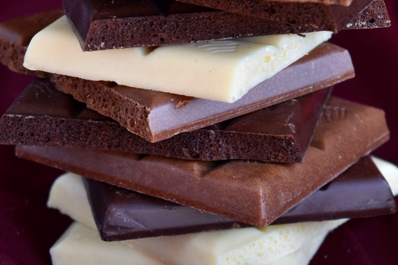 «Химическая бомба»: диетолог рассказала, какие шоколадные конфеты опасны для жизни