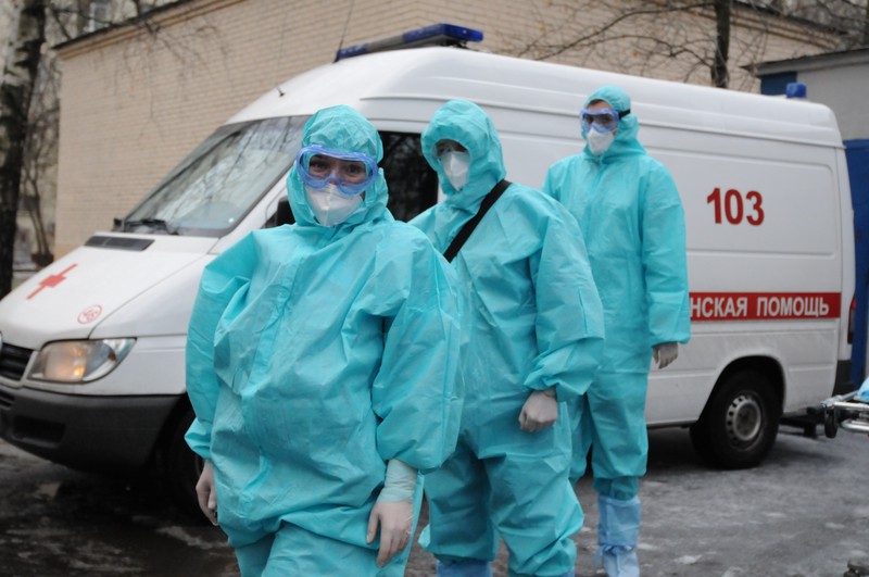 За сутки в России выявили 26 402 новых случая коронавируса