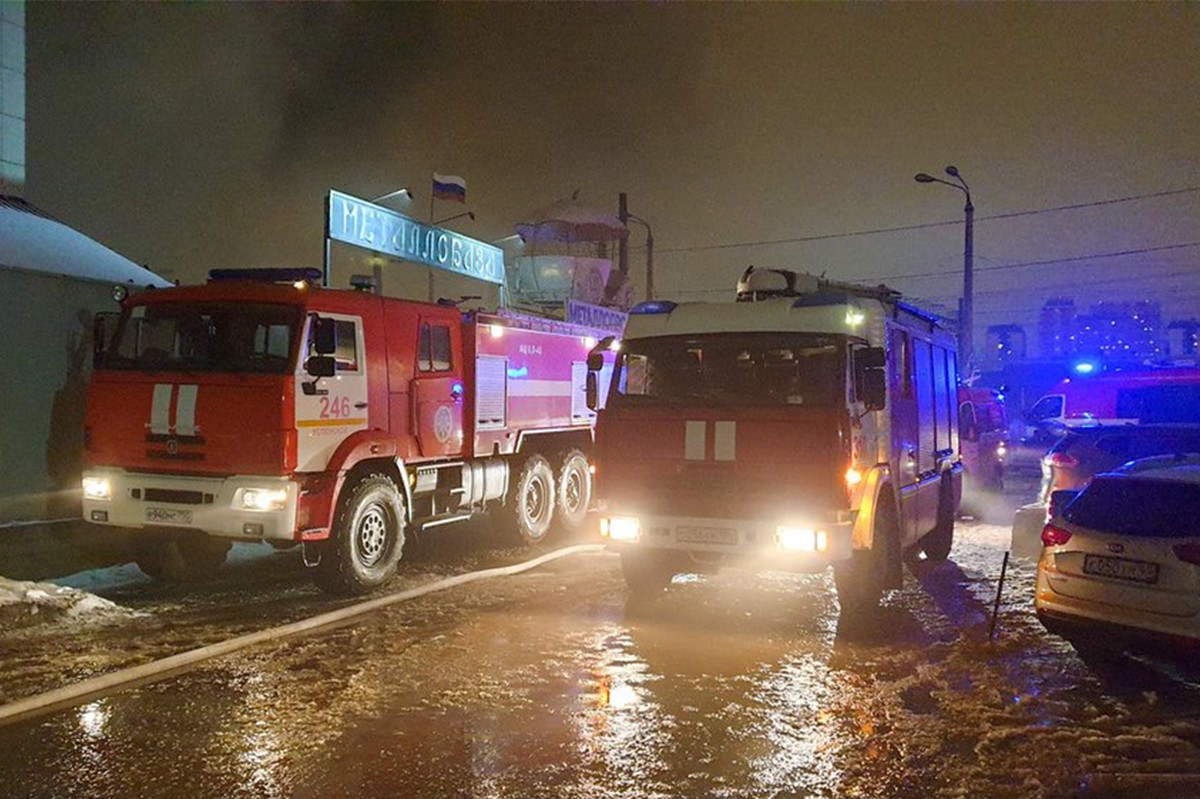 Пожарные локализовали возгорание на Заводском шоссе