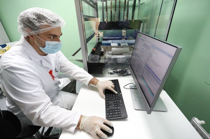 База данных мутаций COVID-19 появилась в России