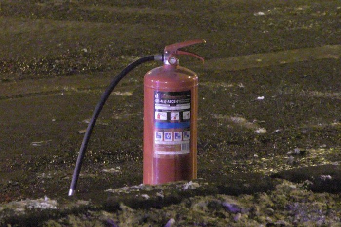 В МЧС рассказали о лучшем огнетушителе для автомобиля