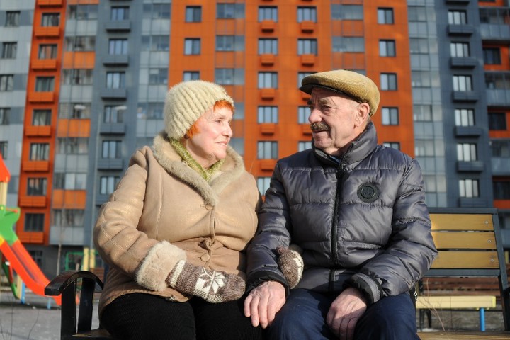 Забота и поддержка: клиенты «Моссоцгарантии» всегда уверены в завтрашнем дне